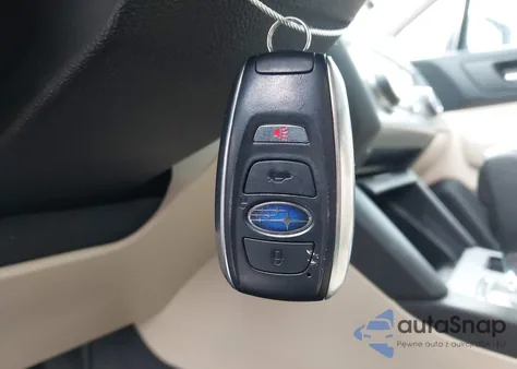 2015 Subaru Outback 2.5I Limited из США, поврежденный, VIN 4S4BSBNCXF3274827